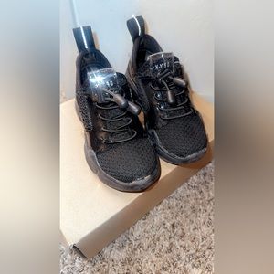 Steve Madden girl toddler sneaker